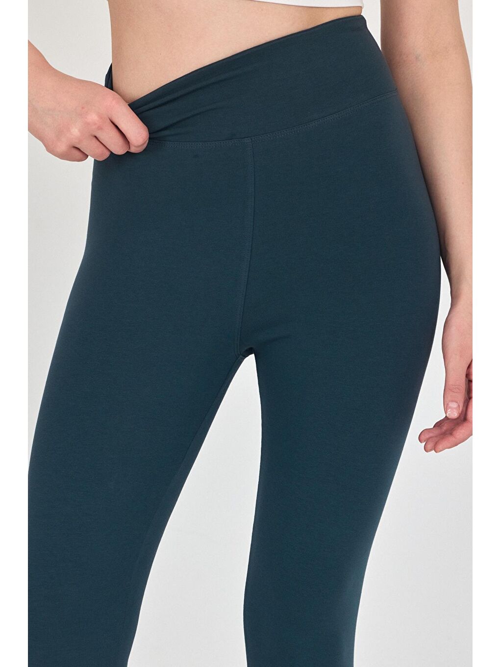 Kadın Orman Yeşili Yüksek Bel Toparlayıcı Kapri Tayt MTLCB115-3