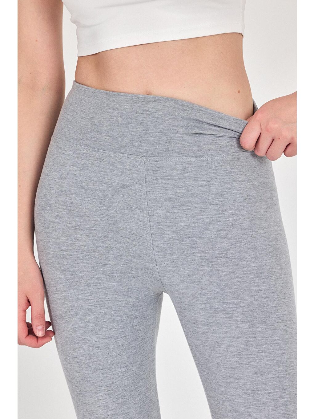 Kadın Gri Yüksek Bel Toparlayıcı Kapri Tayt-2