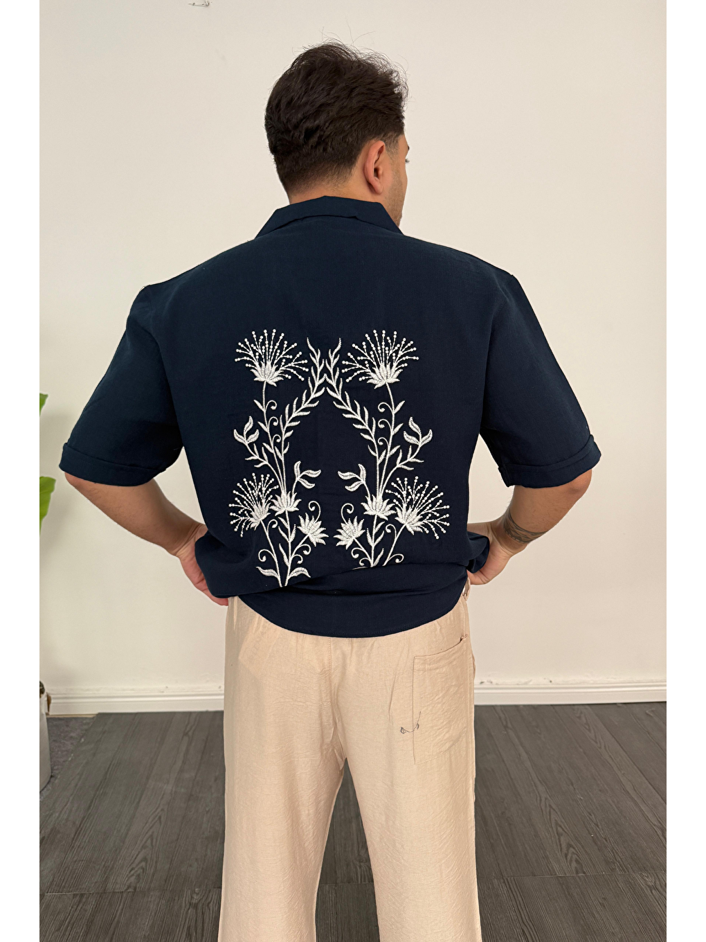 Nakış Detaylı Müslin Keten Kısa Kol Gömlek Lacivert-1