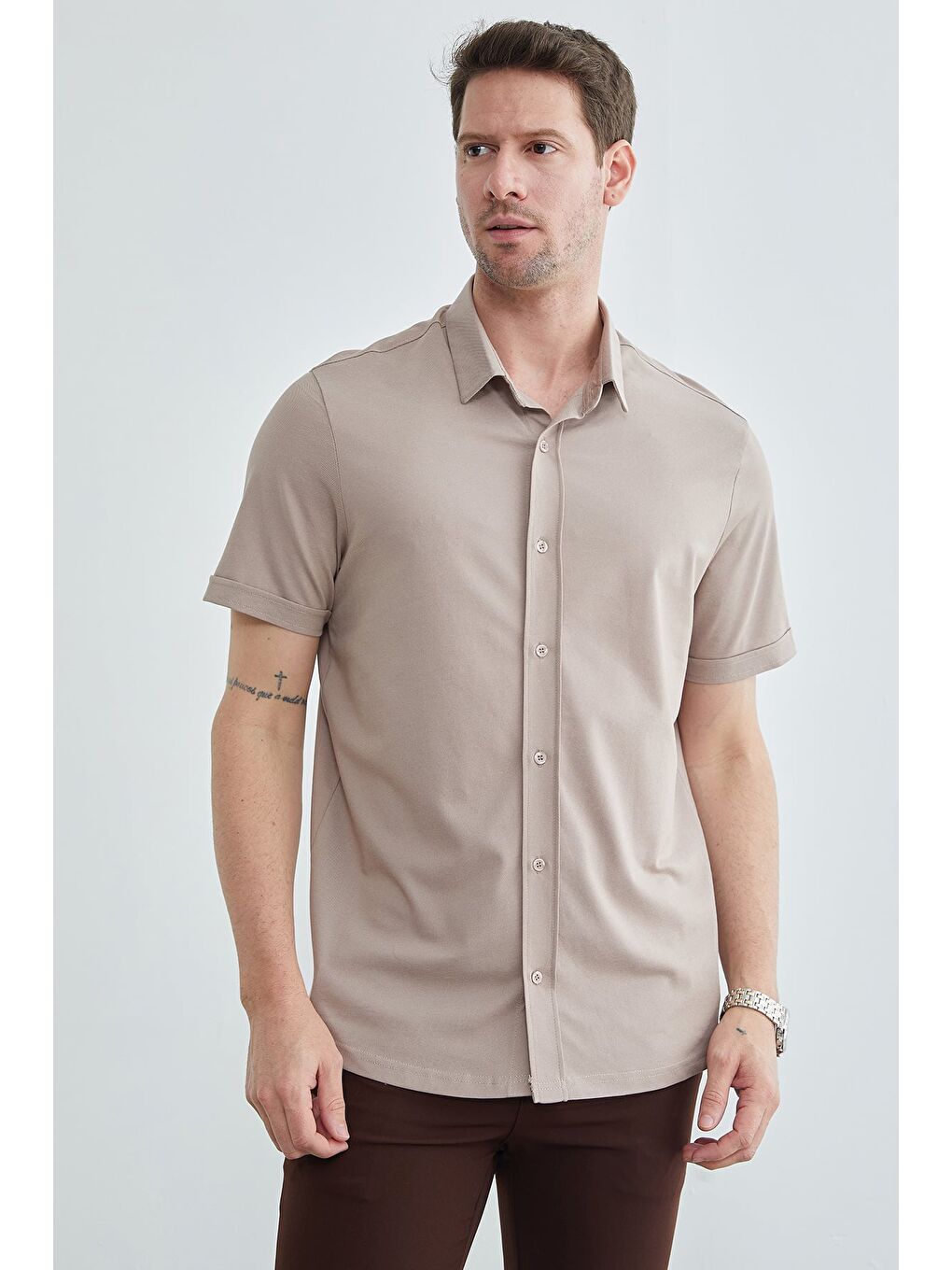 Bej Basic Düğmeli Kısa Kol Gömlek-1