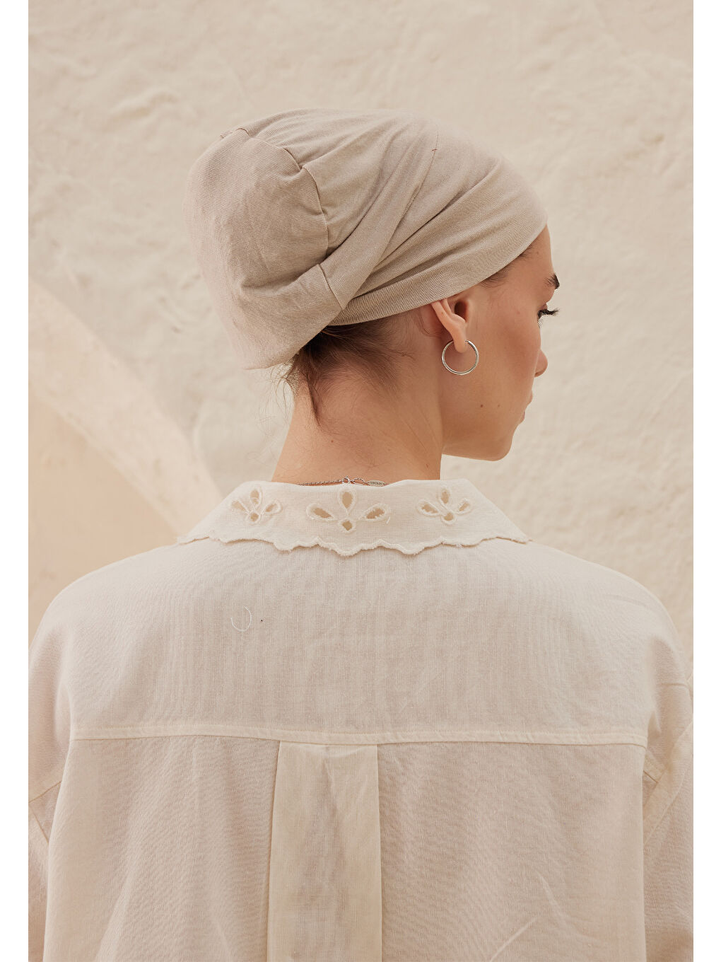 Bej Silikonlu Kaydırmaz Bone Taş-3