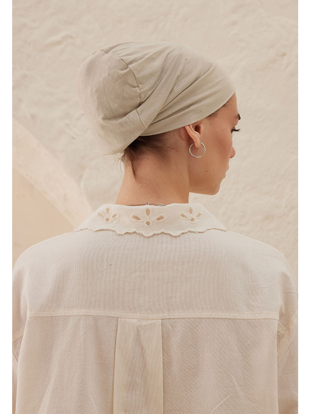 Bej Silikonlu Kaydırmaz Bone Taş-4