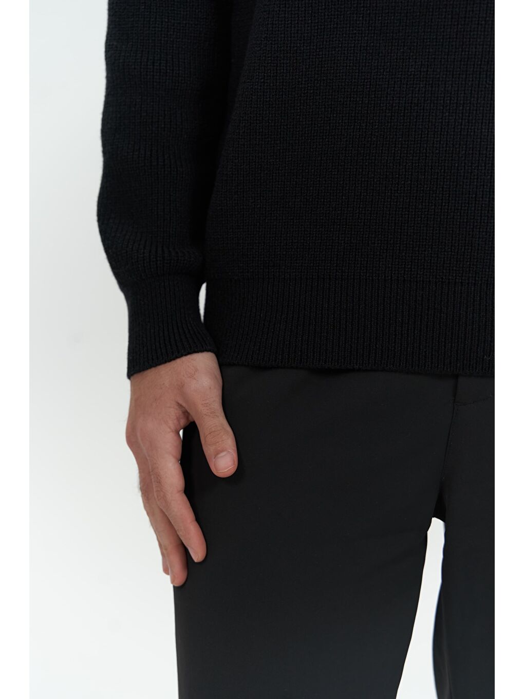 Oberon Polo Yaka Yarım Fermuarlı Siyah Erkek Triko Kazak-5