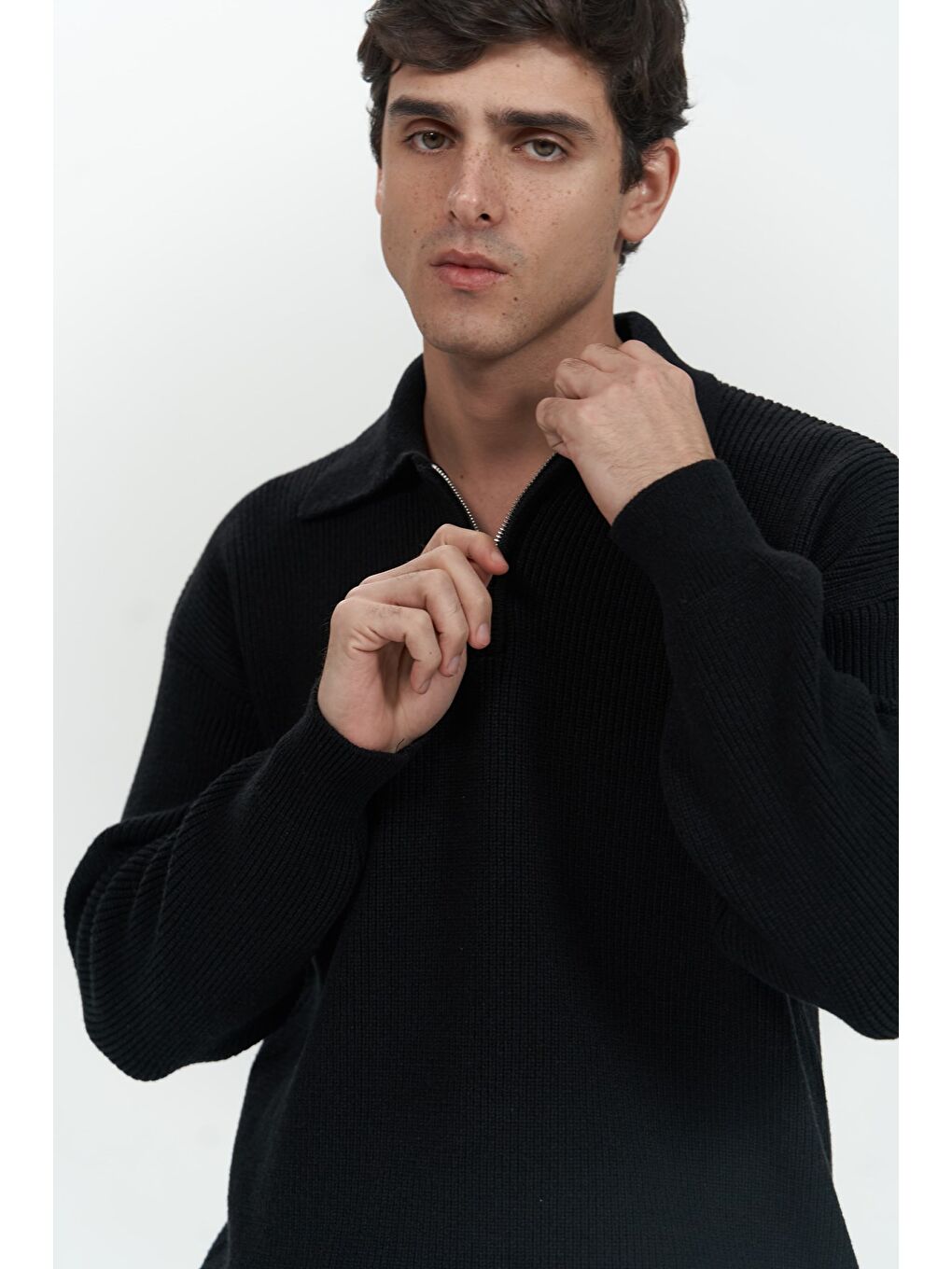 Oberon Polo Yaka Yarım Fermuarlı Siyah Erkek Triko Kazak-6