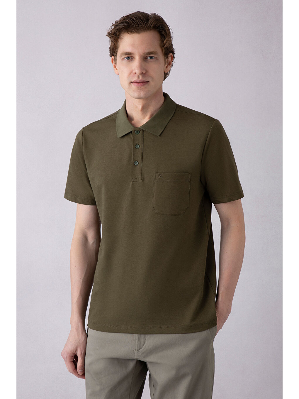 Haki Regular Fit Pamuklu Nakışlı Cepli Polo Yaka Tişört