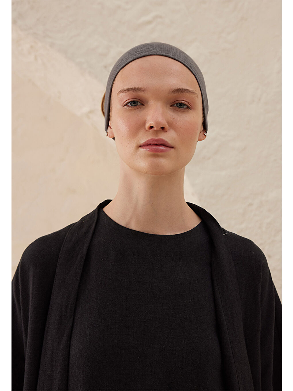 Gri Silikonlu Kaydırmaz Bandana Füme-4