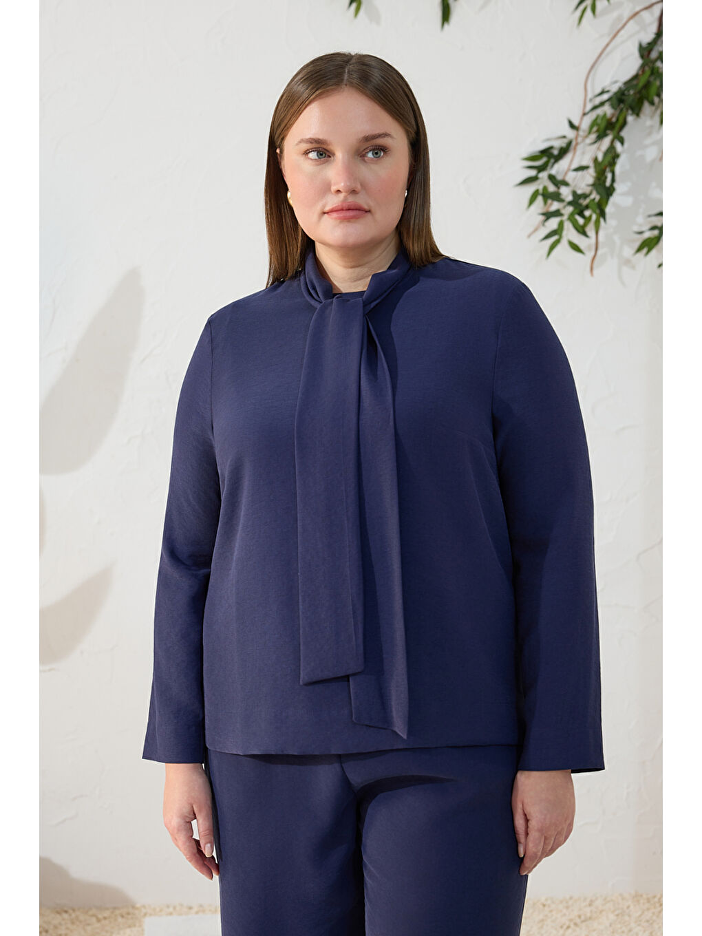 Lacivert Şal Yaka Bluz-4