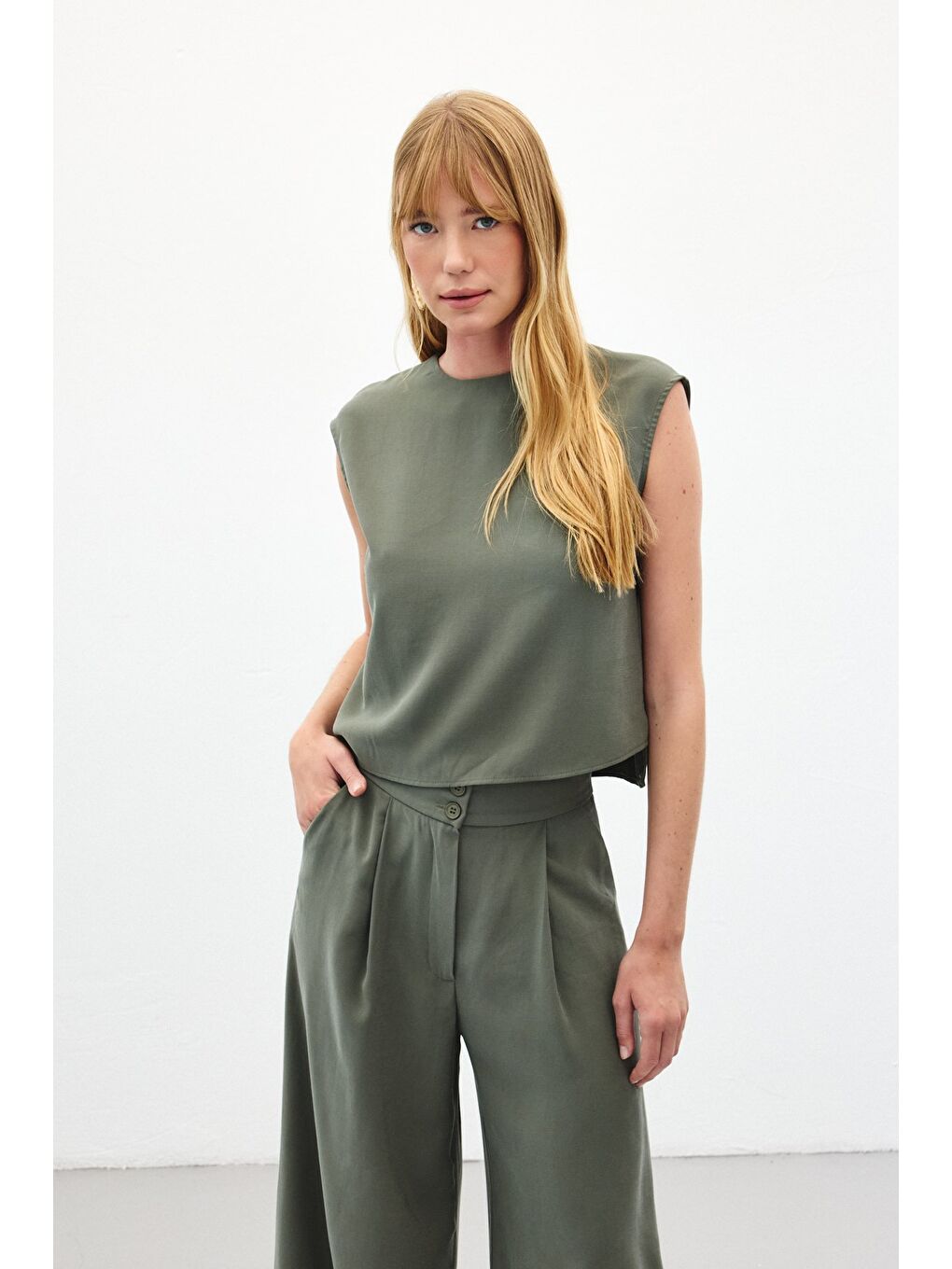 Kolsuz Salaş Bluz - Haki-2