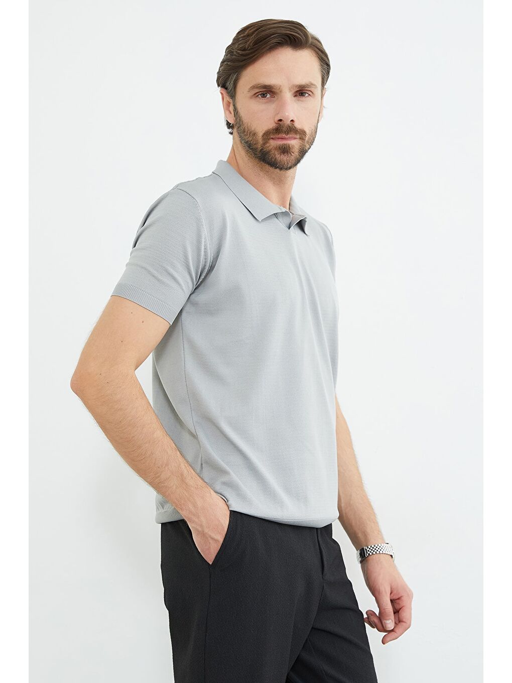 Gri Basic Apaş Yaka Triko Tişört-1