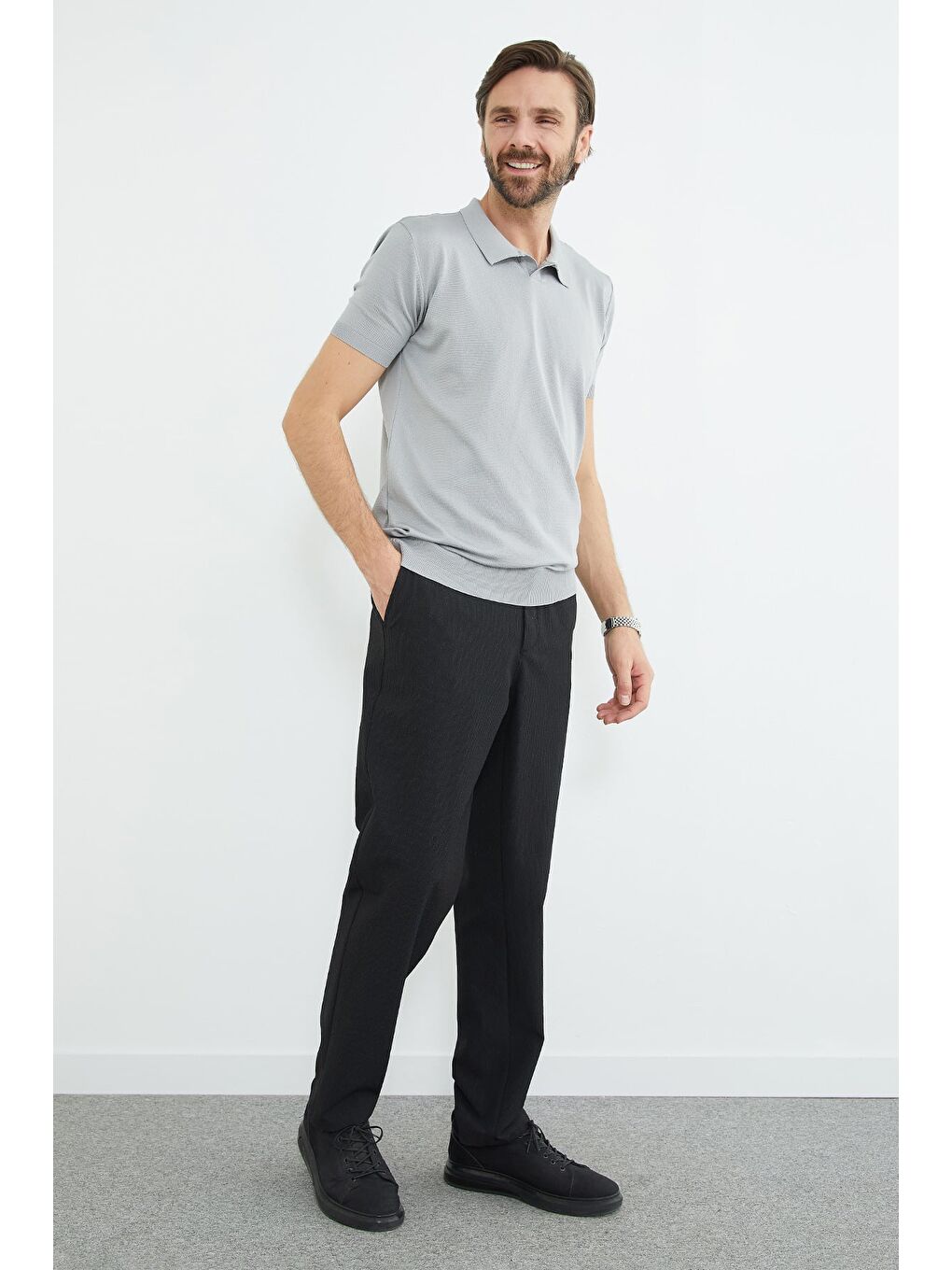 Gri Basic Apaş Yaka Triko Tişört-3