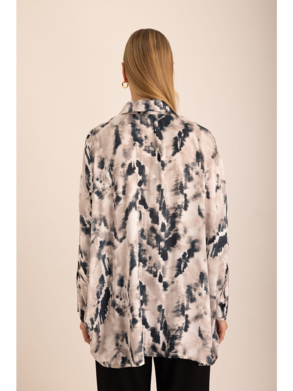 Bej Taş Desenli Yarasa Kollu Bluz-5