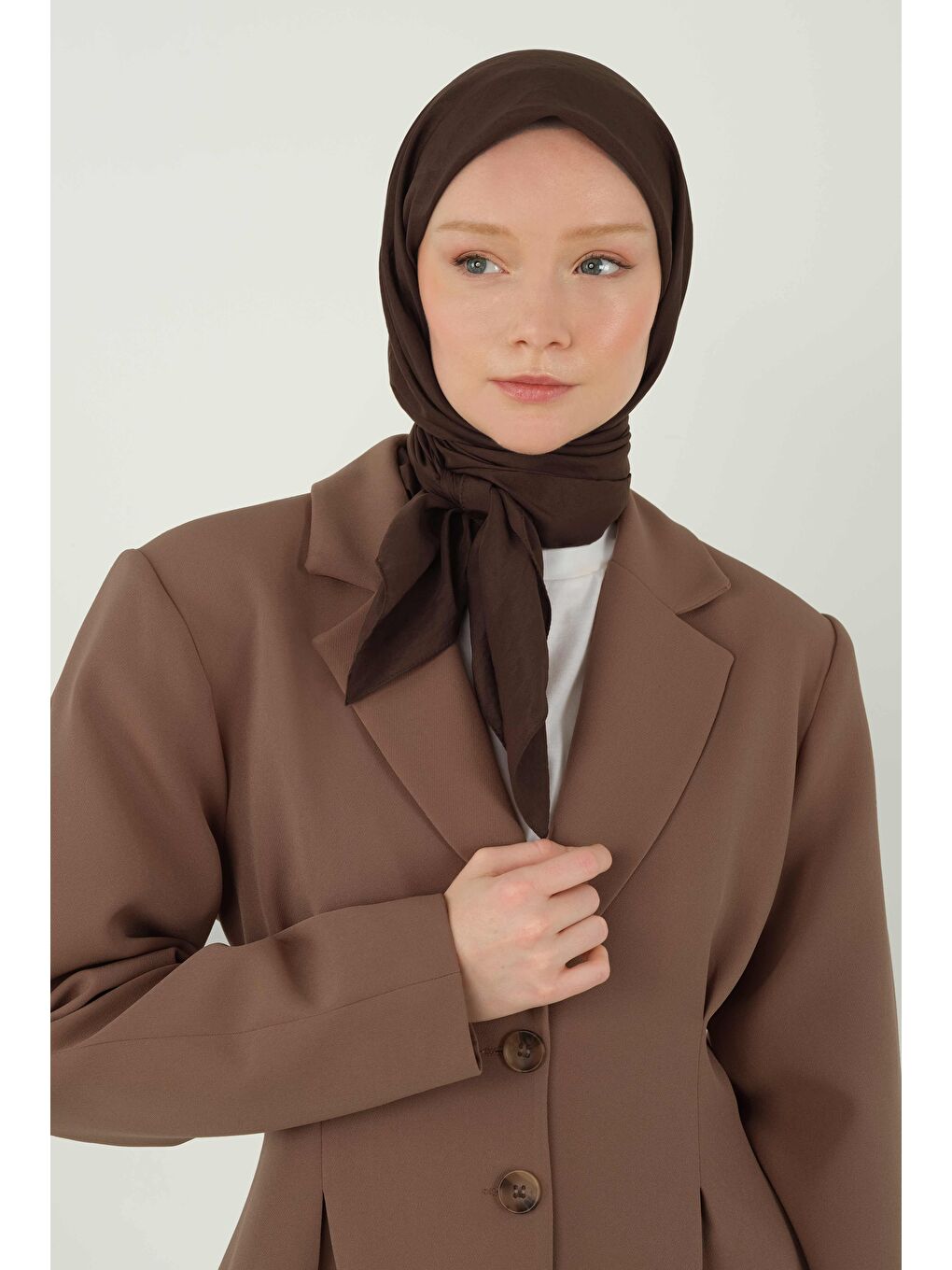 Kahverengi Soft Kraş Eşarp Kahve