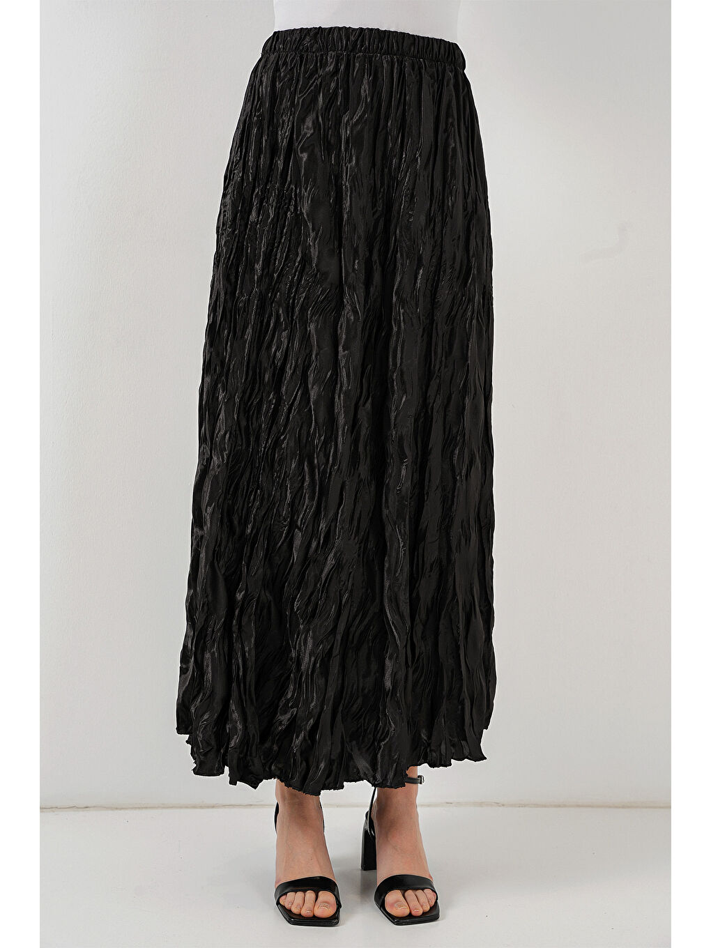 Kadın Uzun Kırışık Etek 8034 - Siyah-3