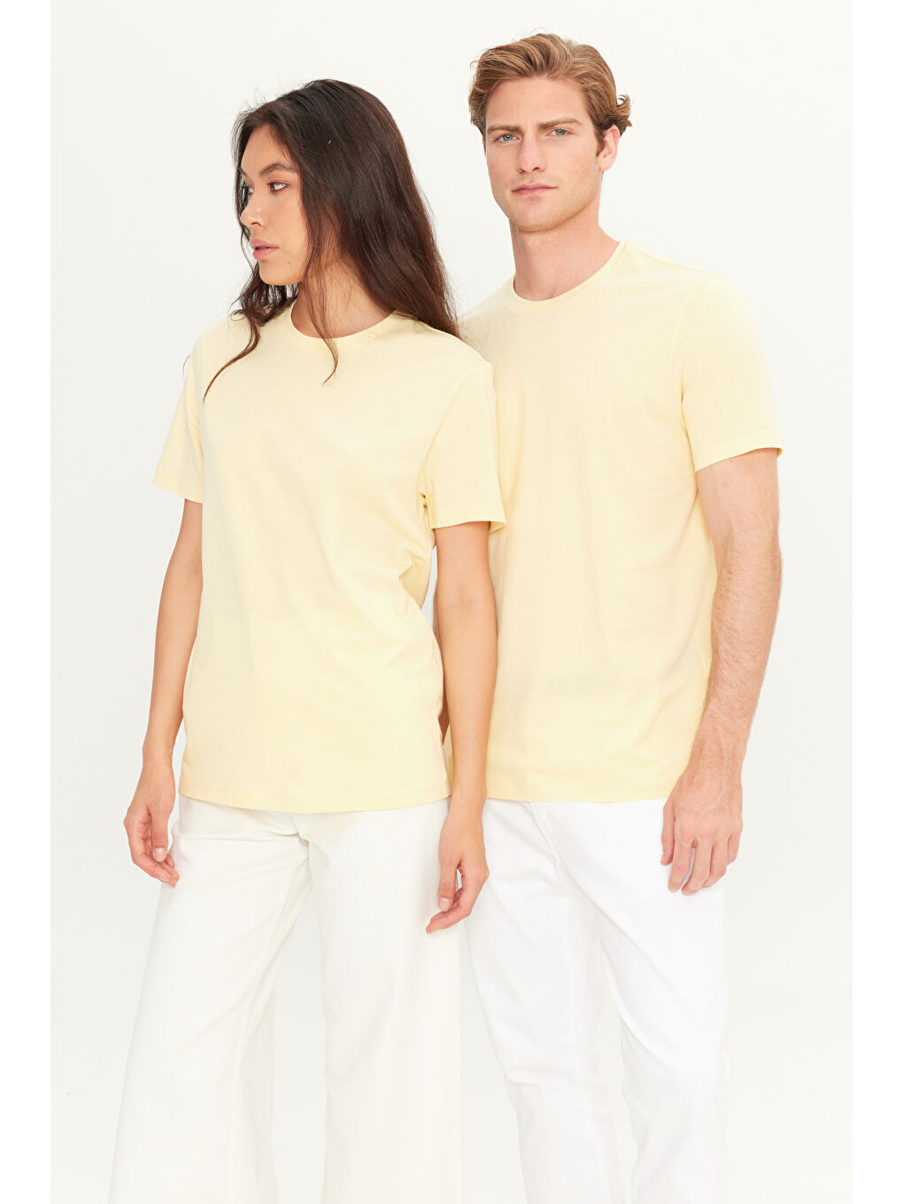 Erkek Sarı Slim Fit Dar Kesim %100 Pamuk Bisiklet Yaka Kısa Kollu Tişört-1