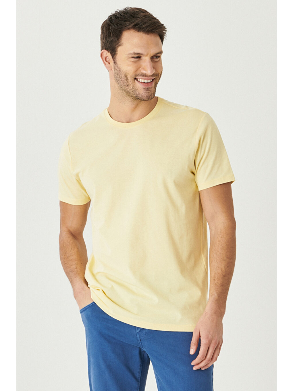 Erkek Sarı Slim Fit Dar Kesim %100 Pamuk Bisiklet Yaka Kısa Kollu Tişört-4