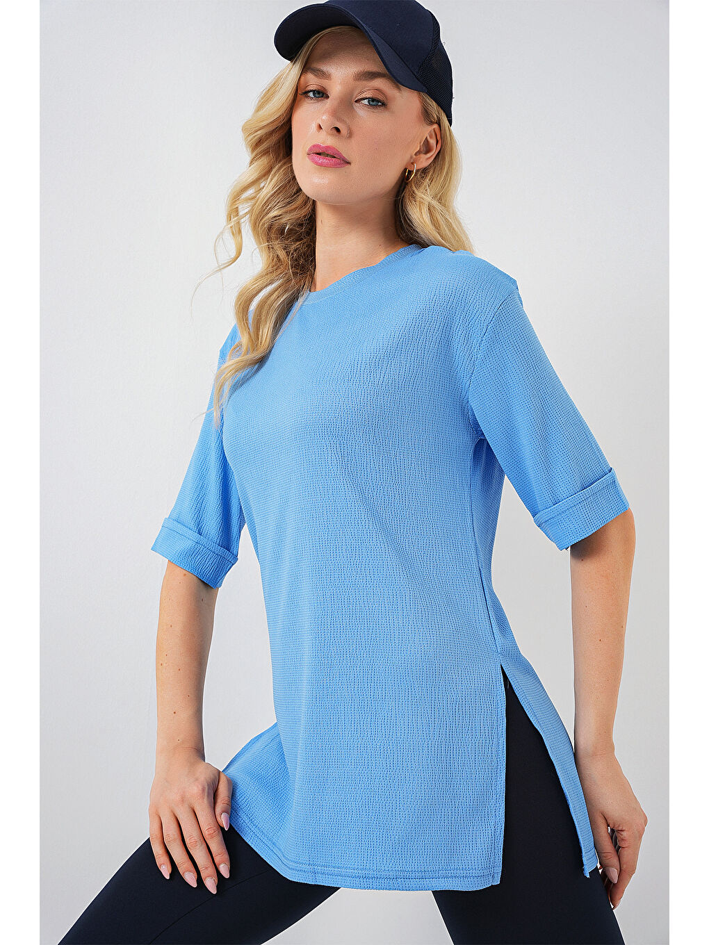 Bej 4332 Yanı Yırtmaçlı Örme Tişört - B.Mavi