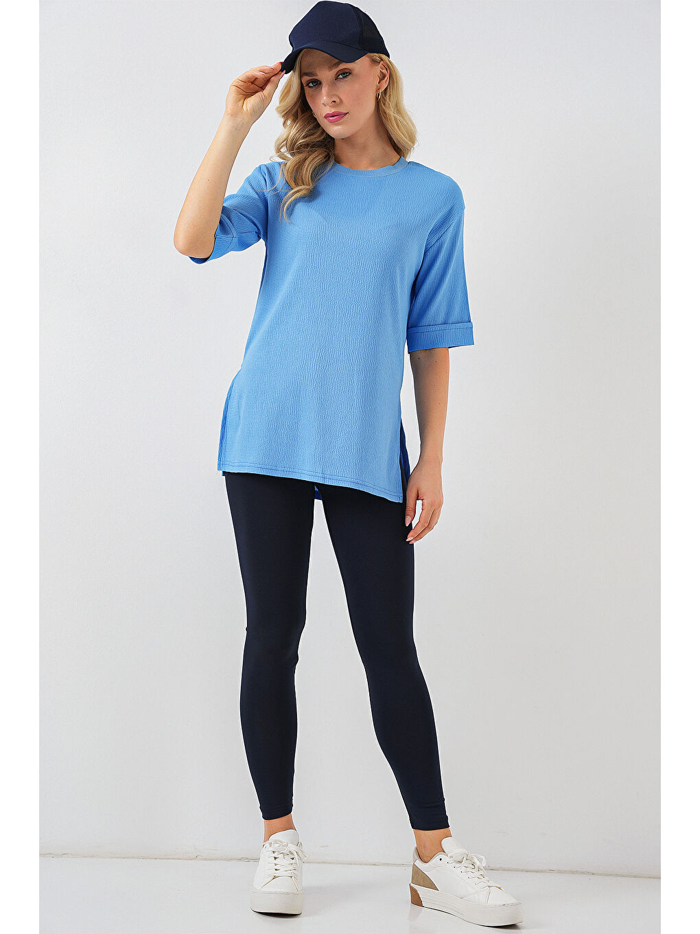 Bej 4332 Yanı Yırtmaçlı Örme Tişört - B.Mavi-1