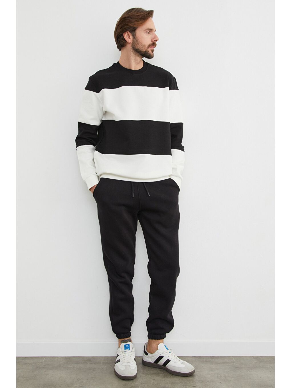 Siyah Renk Bloklu Oversize Bisiklet Yaka Büyük Beden Sweatshirt-3