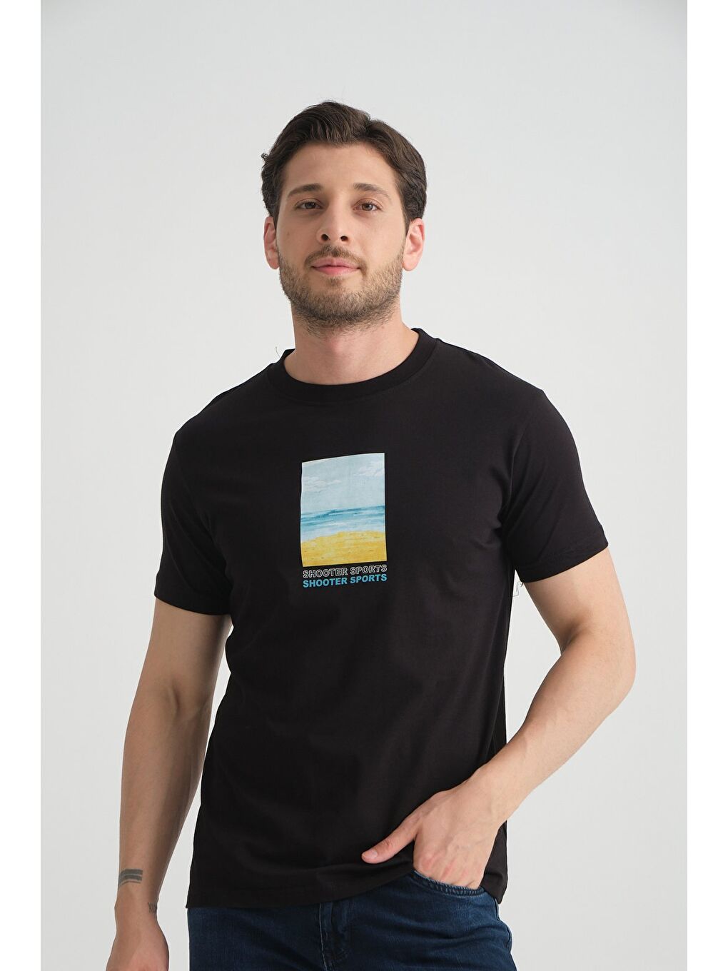 Siyah Erkek T-Shirt %100 Pamuk Minimalist Tasarım Regular Kalıp Baskılı