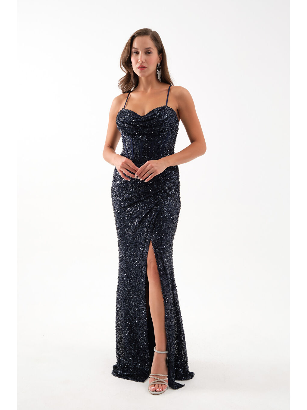 Kadın Lacivert Askılı Pul Payet Uzun Abiye Elbise-1