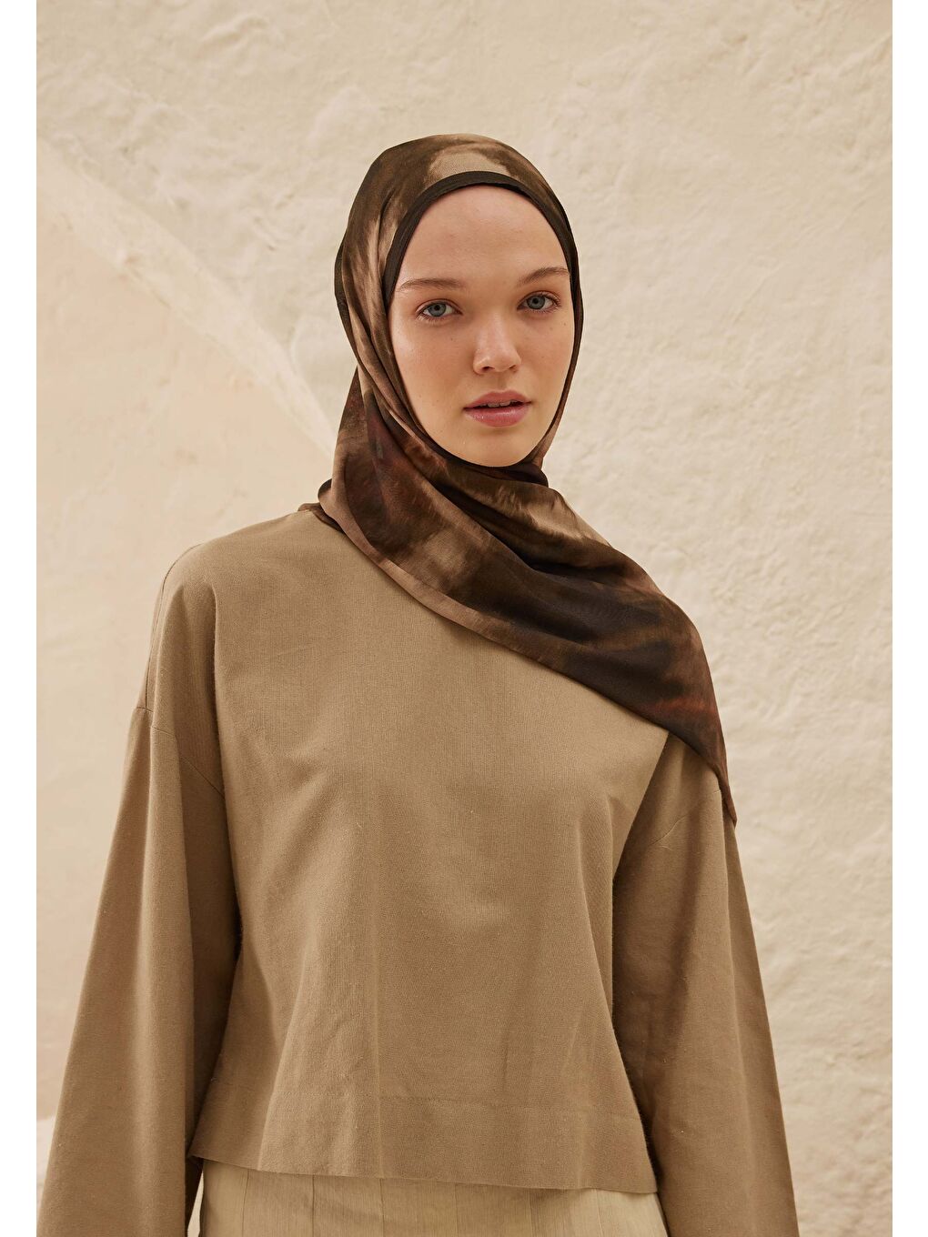 Kahverengi Batik Desen Rami Şal Kahve-3