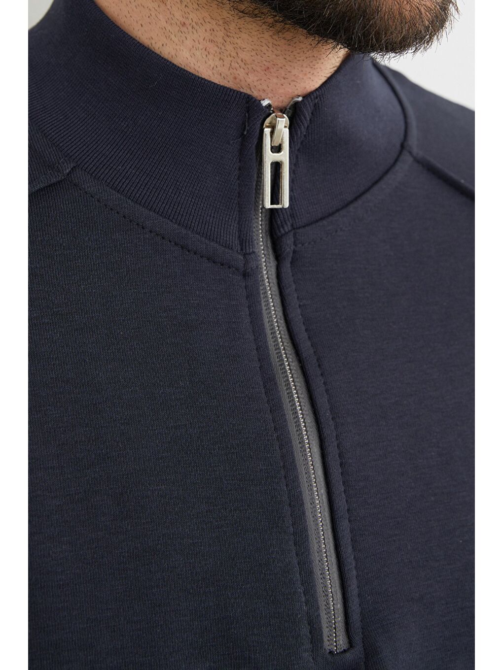 Lacivert Dik Yaka Yarım Fermuarlı Büyük Beden Sweatshirt-3