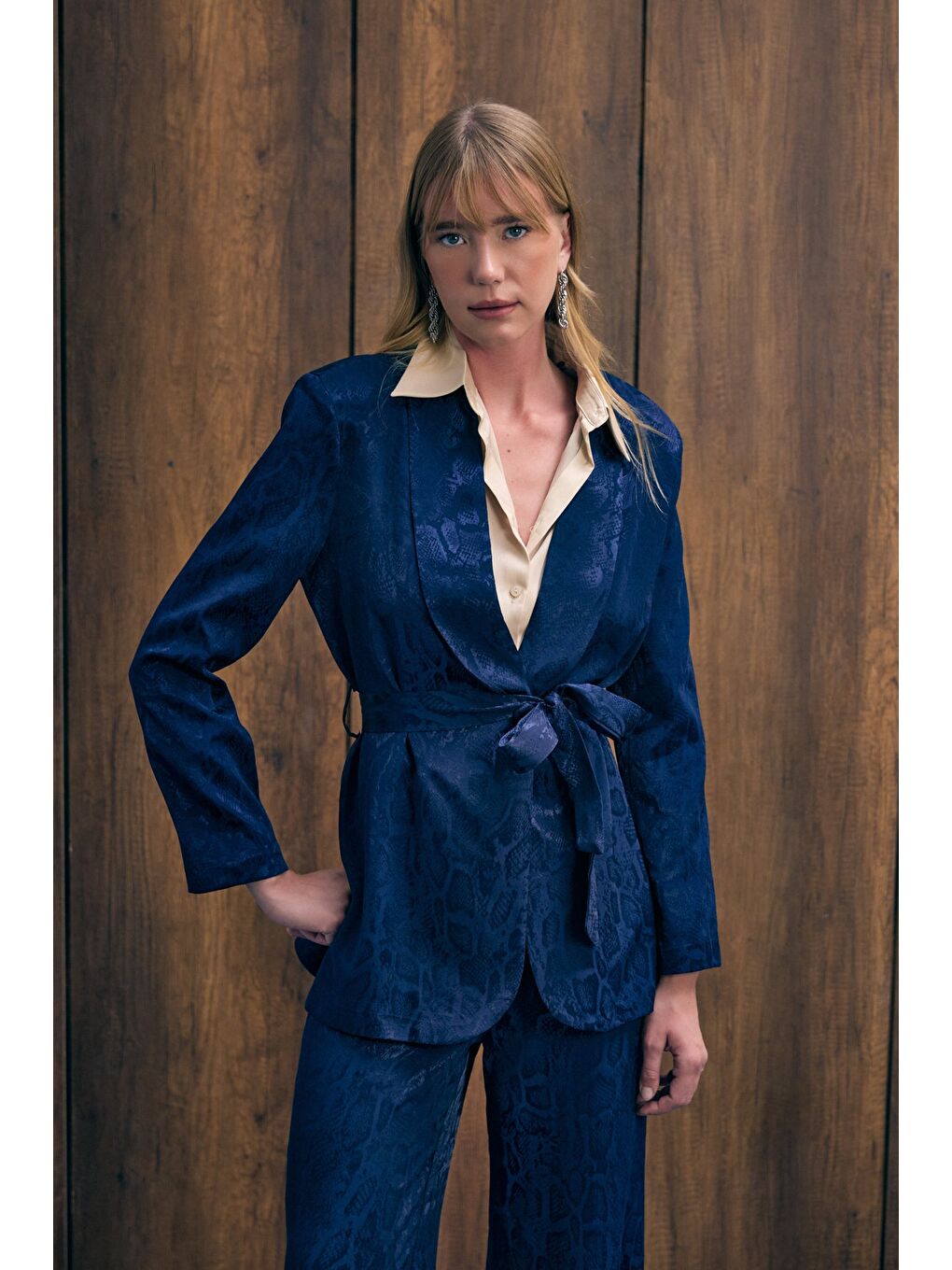 Yılan Desenli Uzun Ceket - Lacivert-1