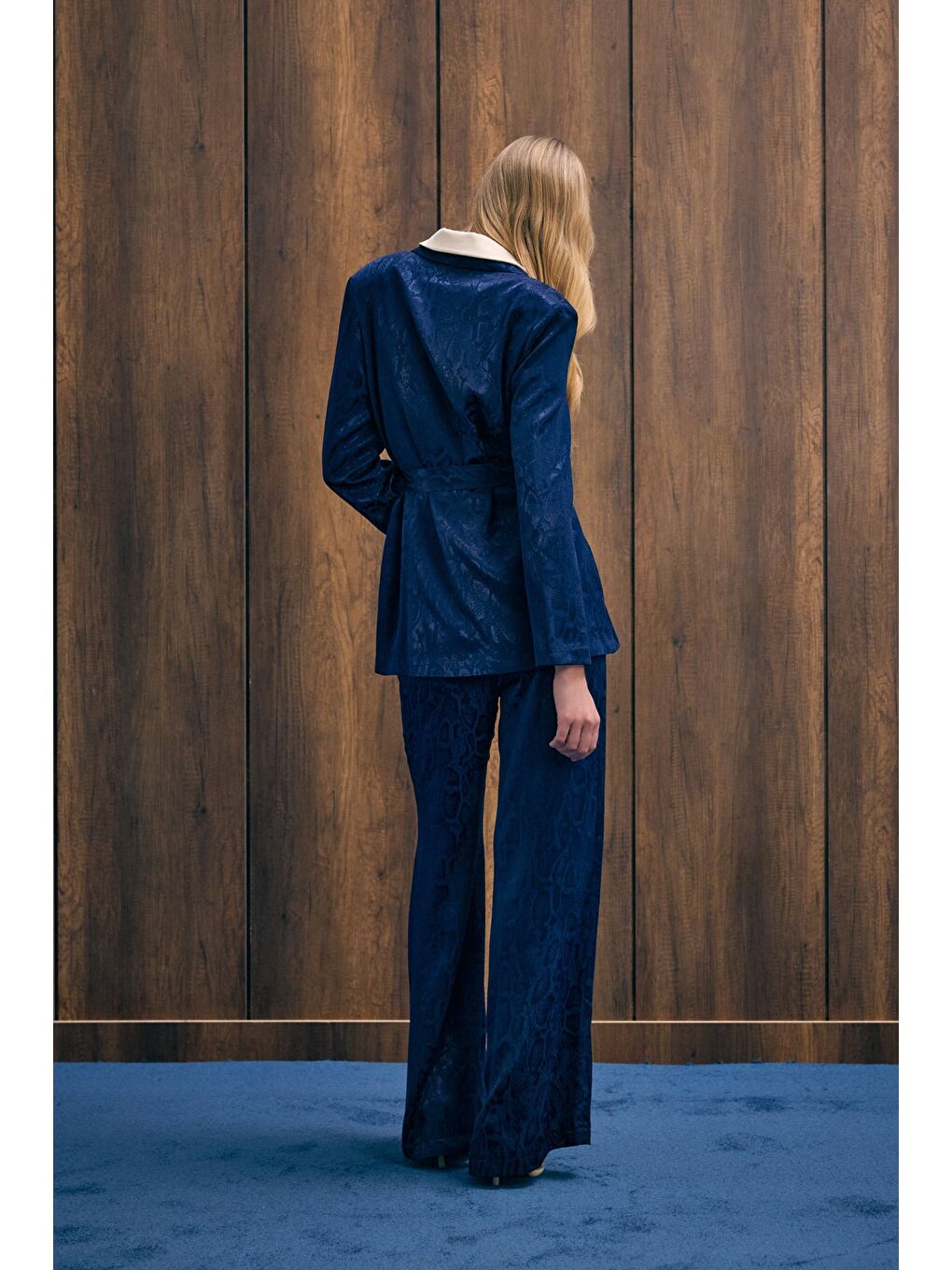 Yılan Desenli Uzun Ceket - Lacivert-6