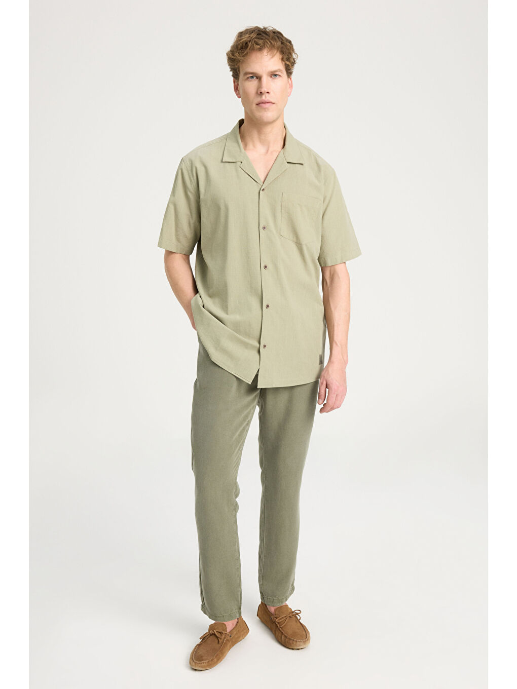 Relaxed Fit Geniş Kesim Kısa Kollu %100 Pamuk Yeşil Gömlek-2