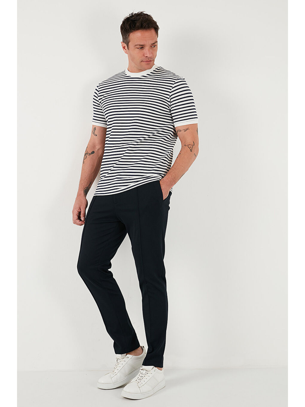 İndigo Pamuklu Çizgili Regular Fit Bisiklet Yaka Tişört 5903005-2