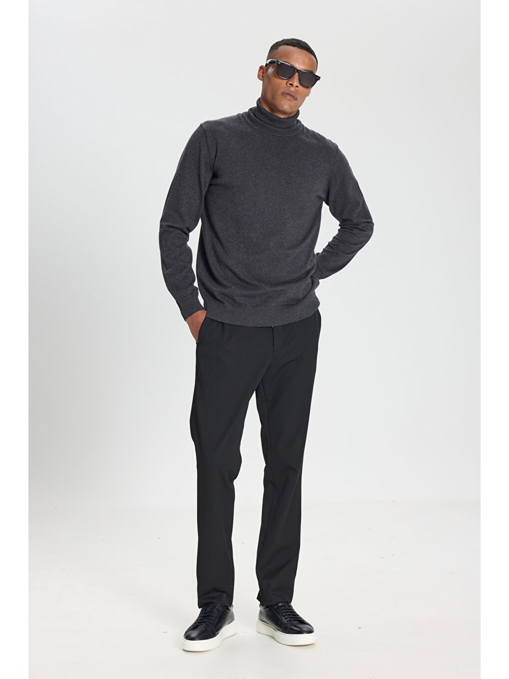 Erkek Antrasit-Melanj Pamuklu Standart Fit Normal Kesim Tam Balıkçı Yaka Basic Triko Kazak-2