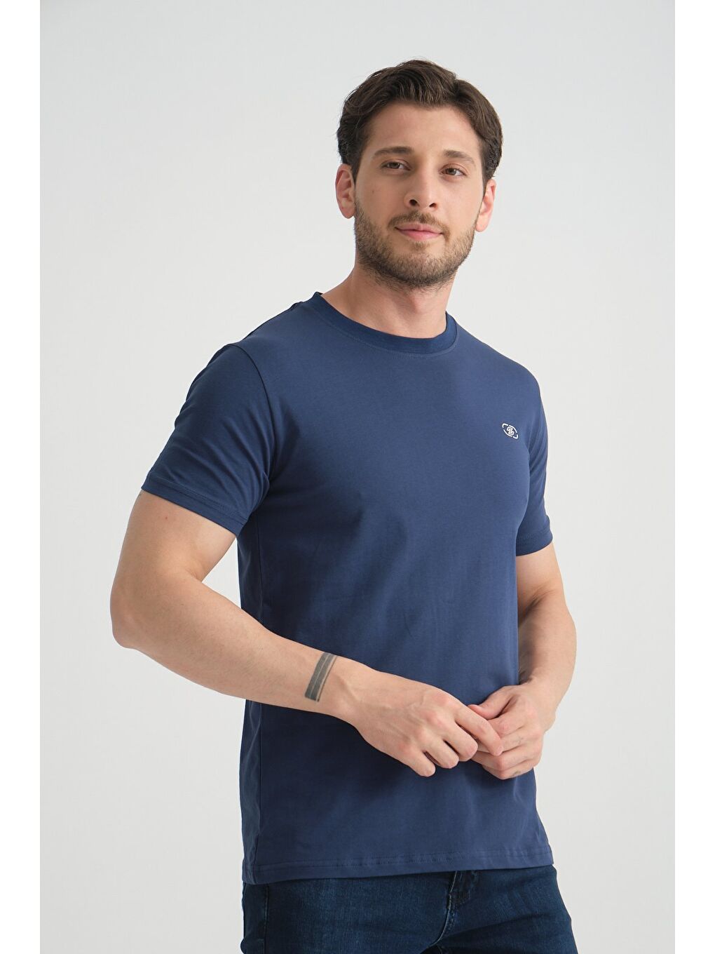 İndigo  Erkek T-shirt Nefes Alabilen Esnek Pamuklu Kumaş Regular Kalıp Minimal Logolu-4