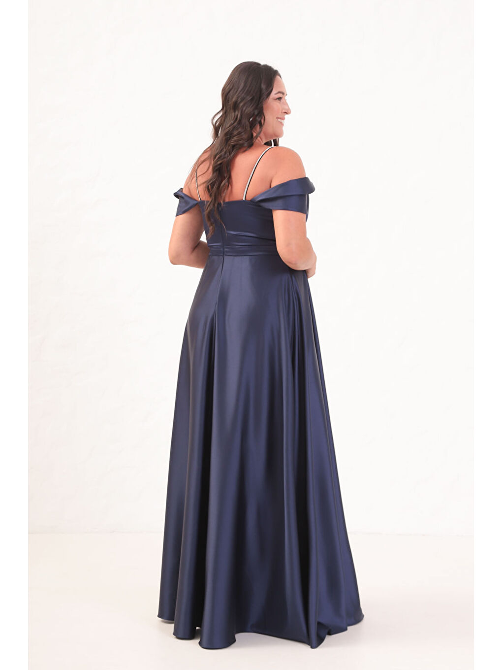 Kadın Lacivert Taş Askılı Büyük Beden Uzun Abiye Elbise-4