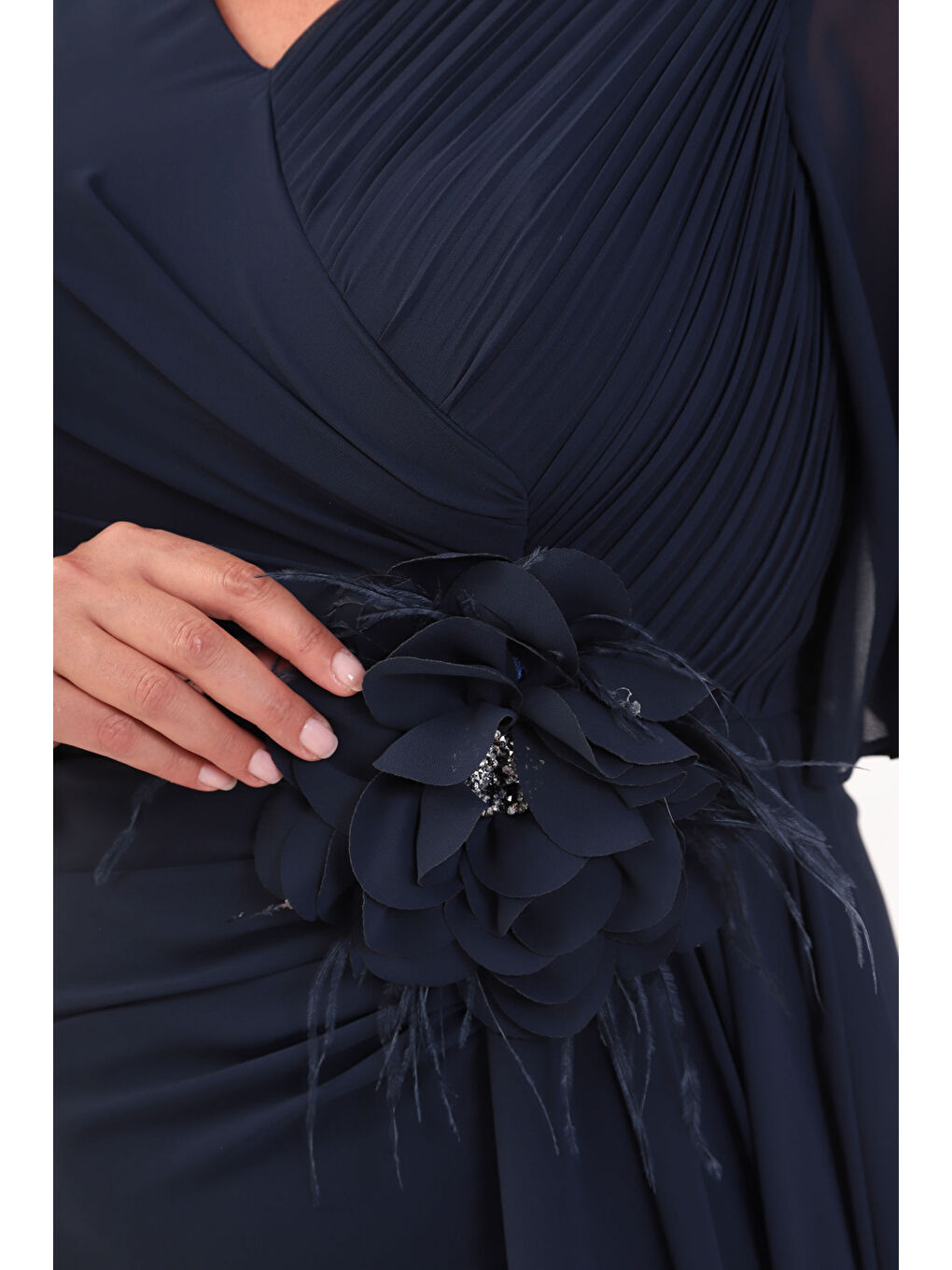 Kadın Lacivert Çiçek Detay Büyük Beden Uzun Abiye Elbise-2