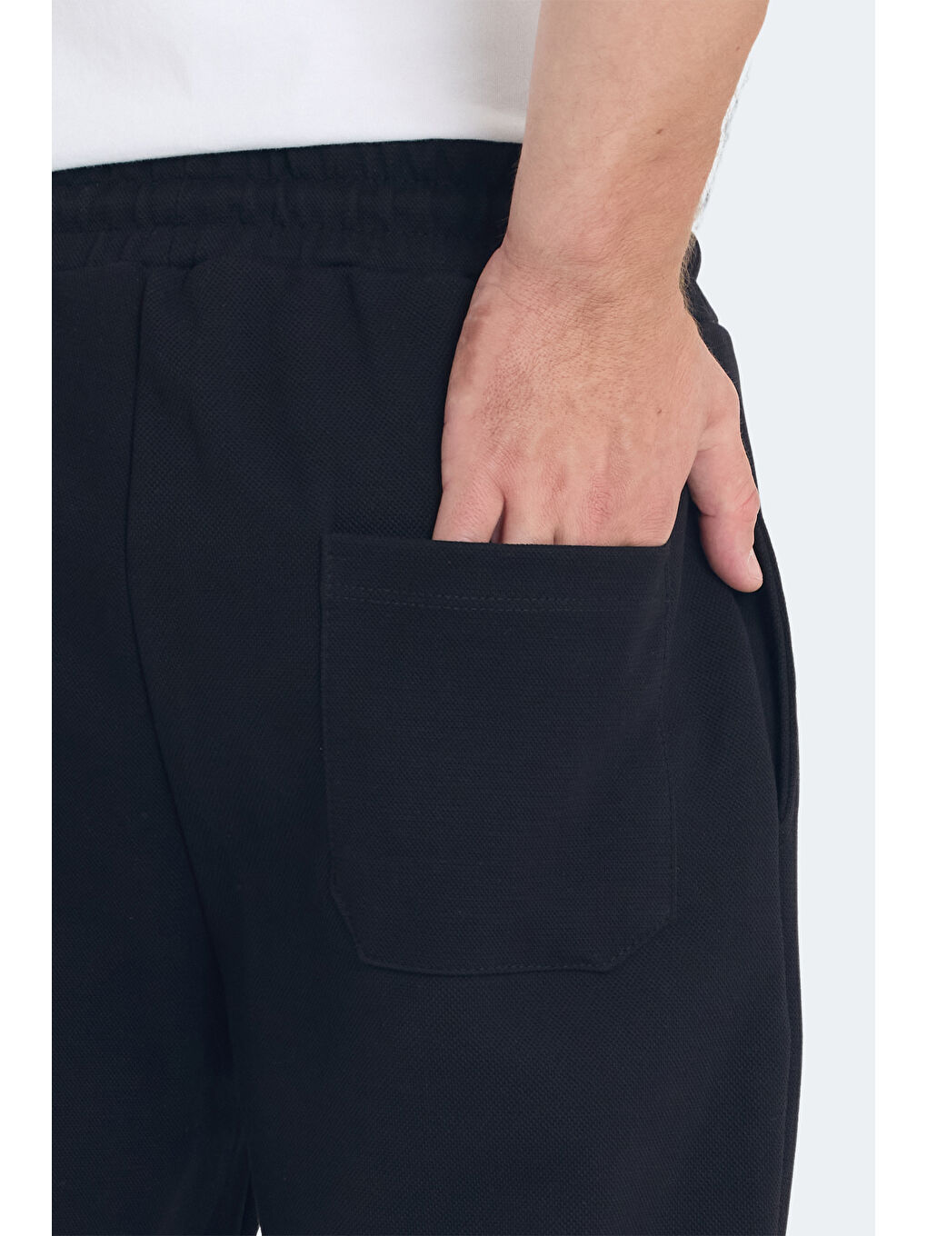 VILJA I Erkek Cepli Kapri Siyah Şort-5