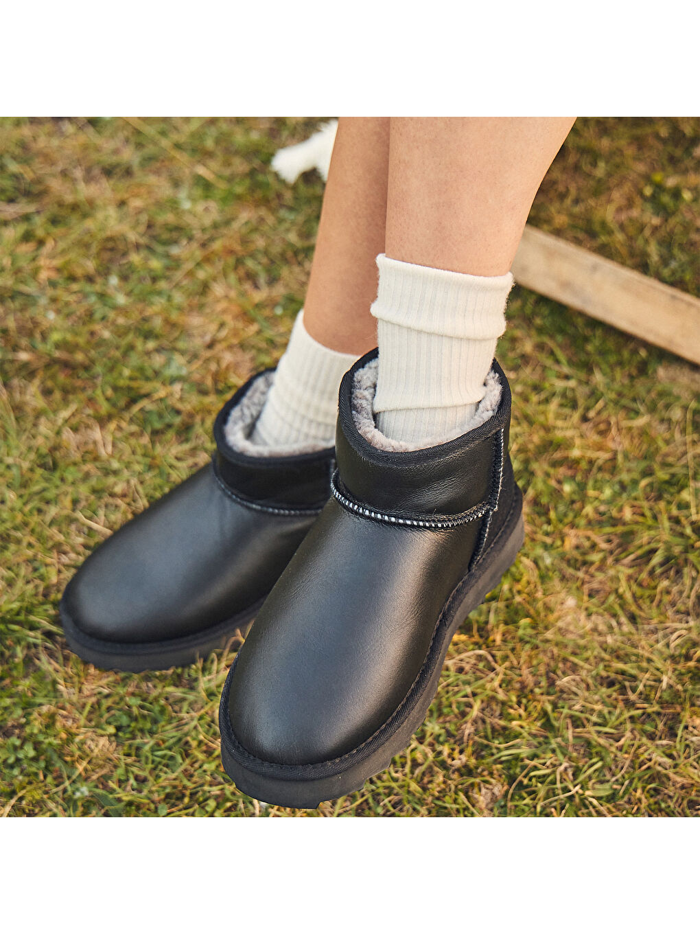 Sharky Micro Town Kadın Siyah Bot-7