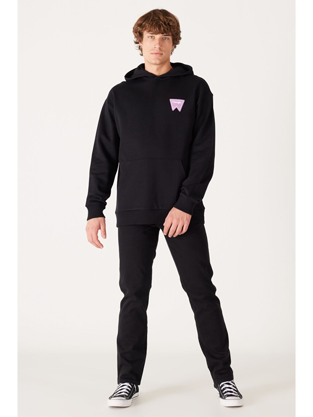 Loose Fit Rahat Kesim Kapüşonlu İçi Polarlı Sırt Baskılı Siyah Sweatshirt-1