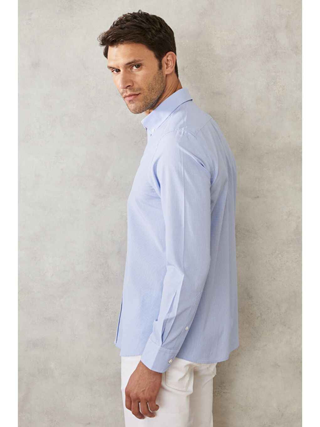 Erkek Mavi Slim Fit Dar Kesim Oxford Düğmeli Yaka Pötikareli Pamuklu Gömlek-7