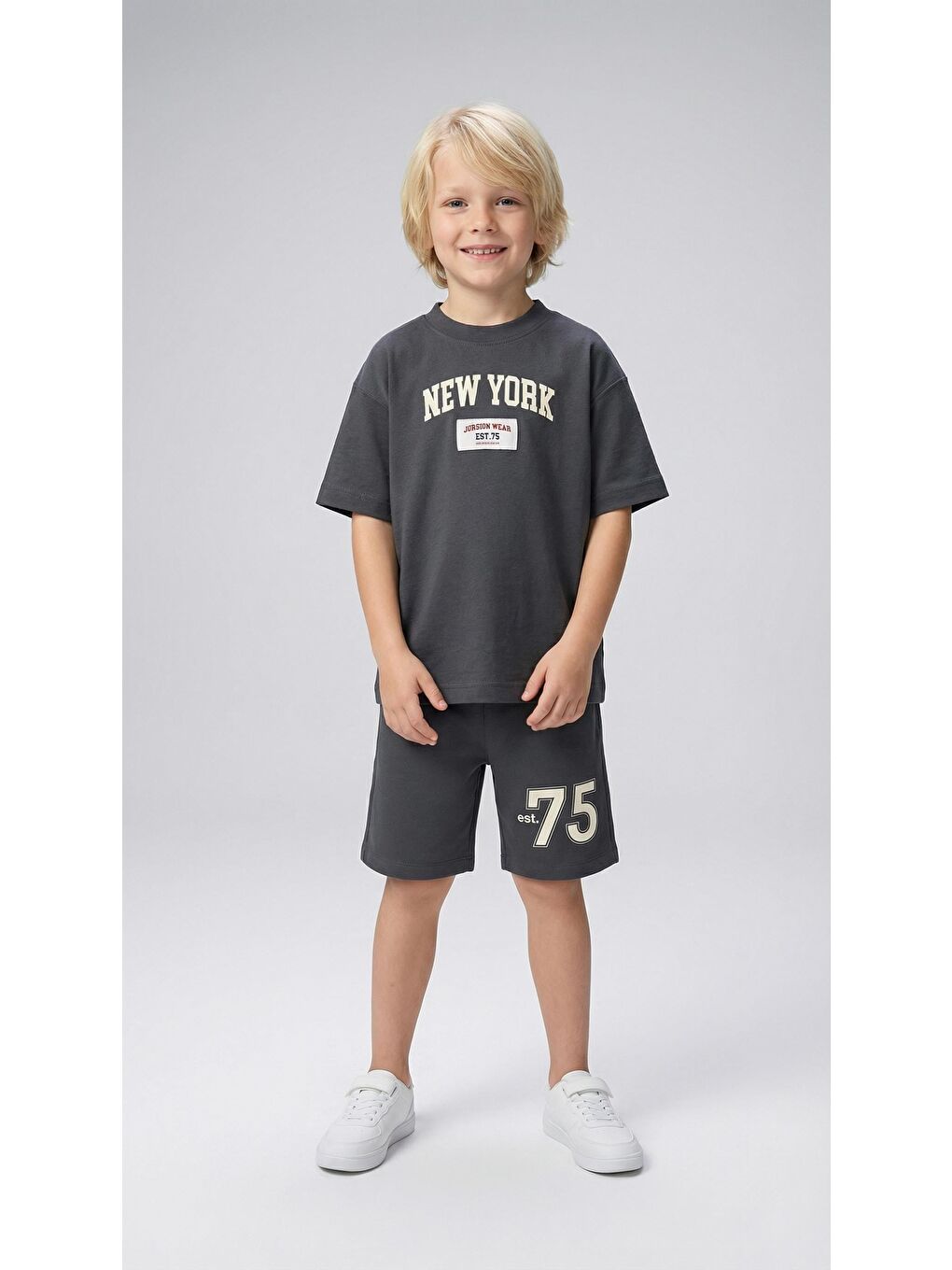 Siyah Erkek Çocuk Pamuklu Antrasit New York Baskılı Tişört Şort Takım-1