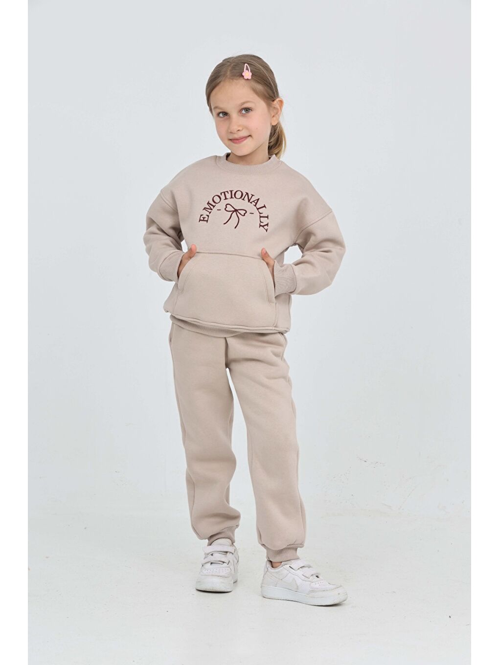 Bej Kız Çocuk Fiyonk Nakışlı Eşofman Takım-4
