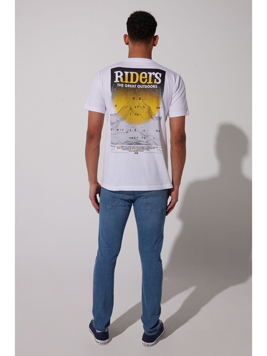 Regular Fit %100 Pamuk Bisiklet Yaka Beyaz Tişört-5