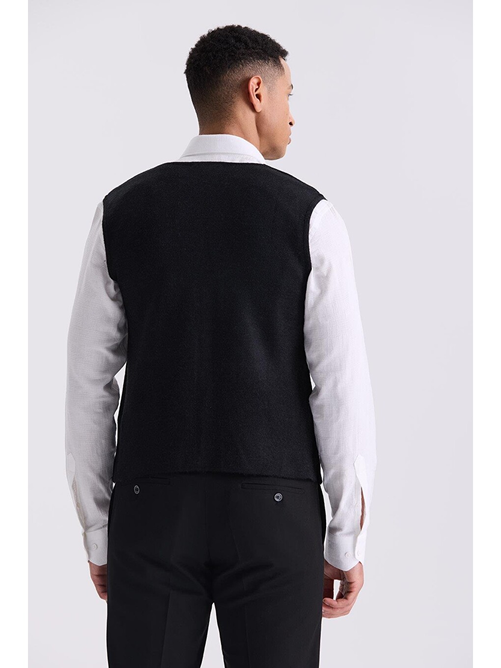 Siyah Slim Fit Düğmeli Triko Yelek-3