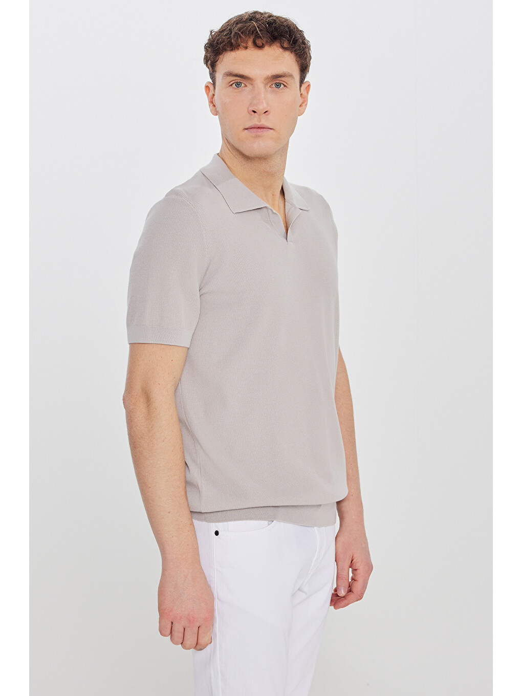 Erkek Açık Bej %100 Pamuk Standart Fit Polo Yaka Jakarlı Triko Tişört-2
