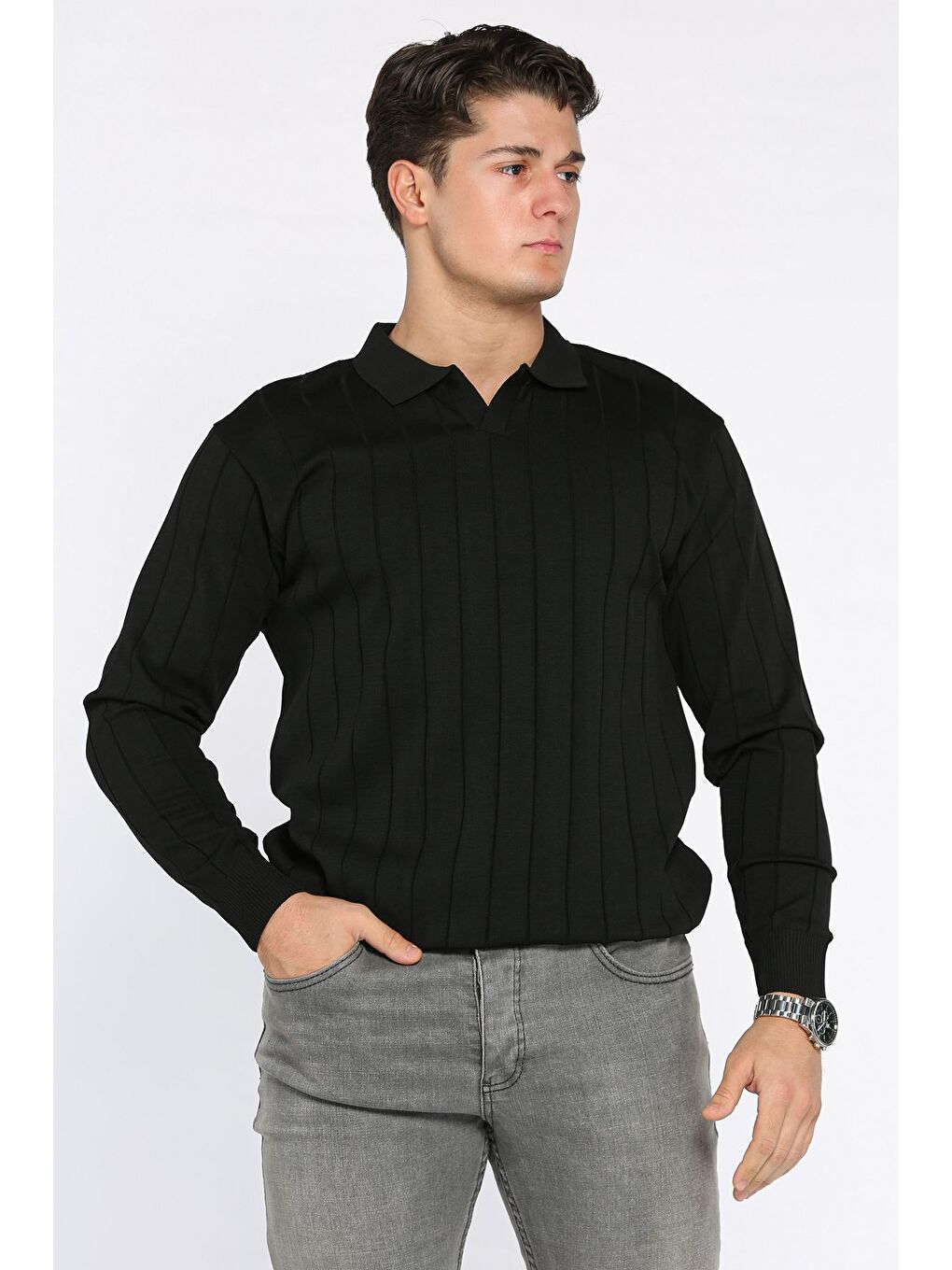 Siyah Polo Yaka Çizgi Desenli Erkek Triko Kazak