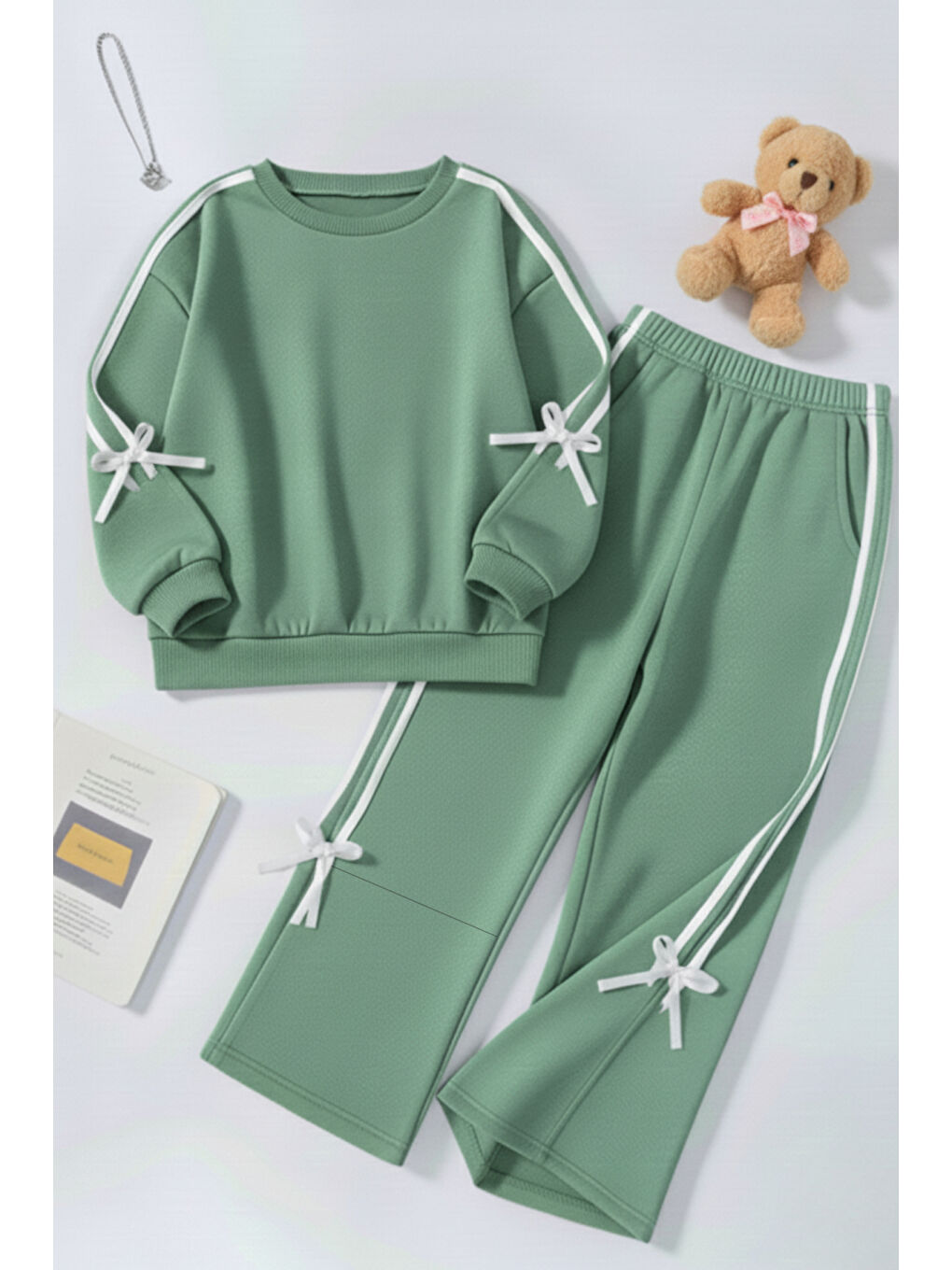 Beyaz Kız Çocuk Çift Şerit Kurdele Üç İplik Eşofman Takımı 3-10 Yaş 12317-2