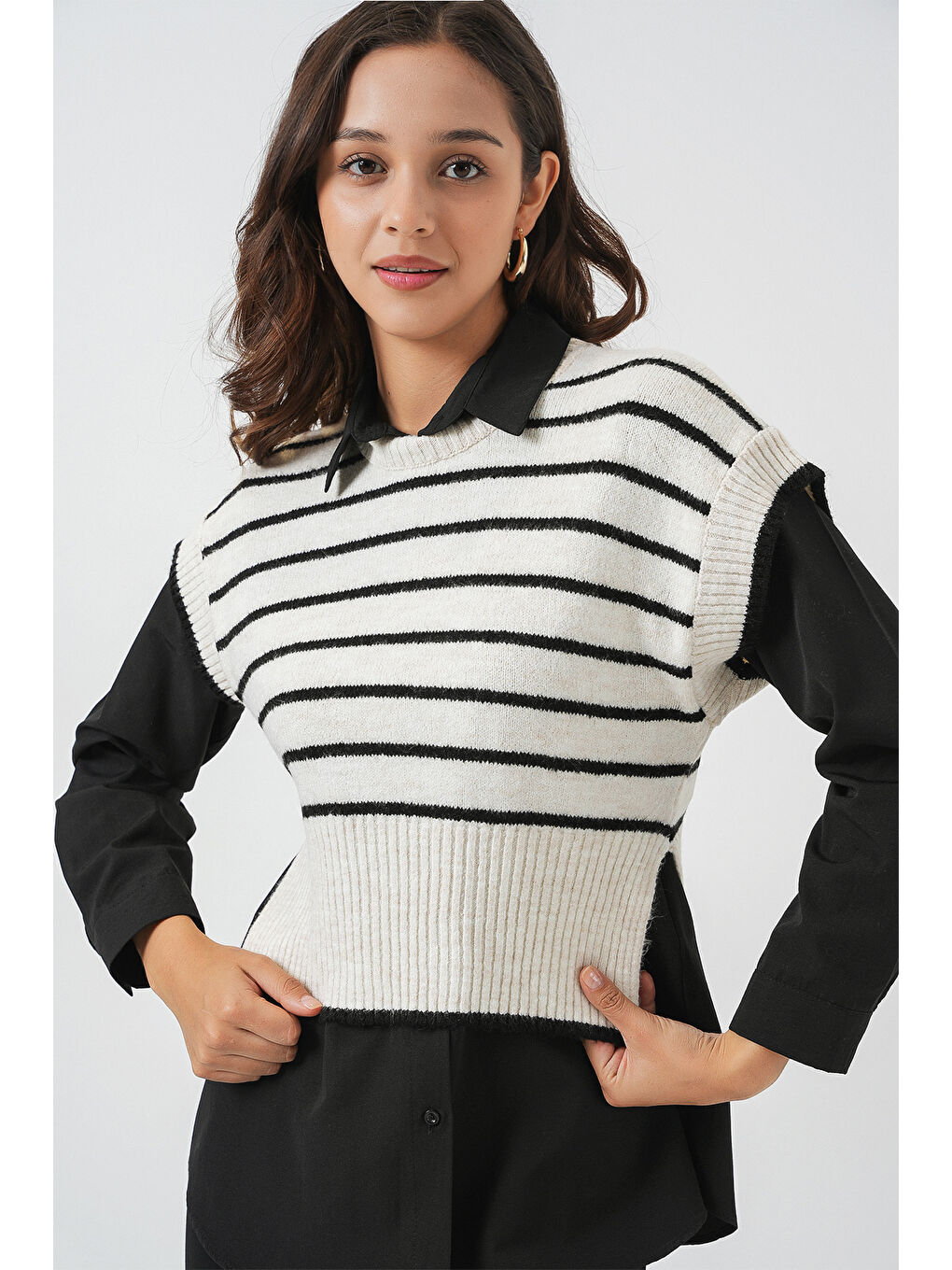 Kadın Çizgili Triko Süveter 15926 - Ekru