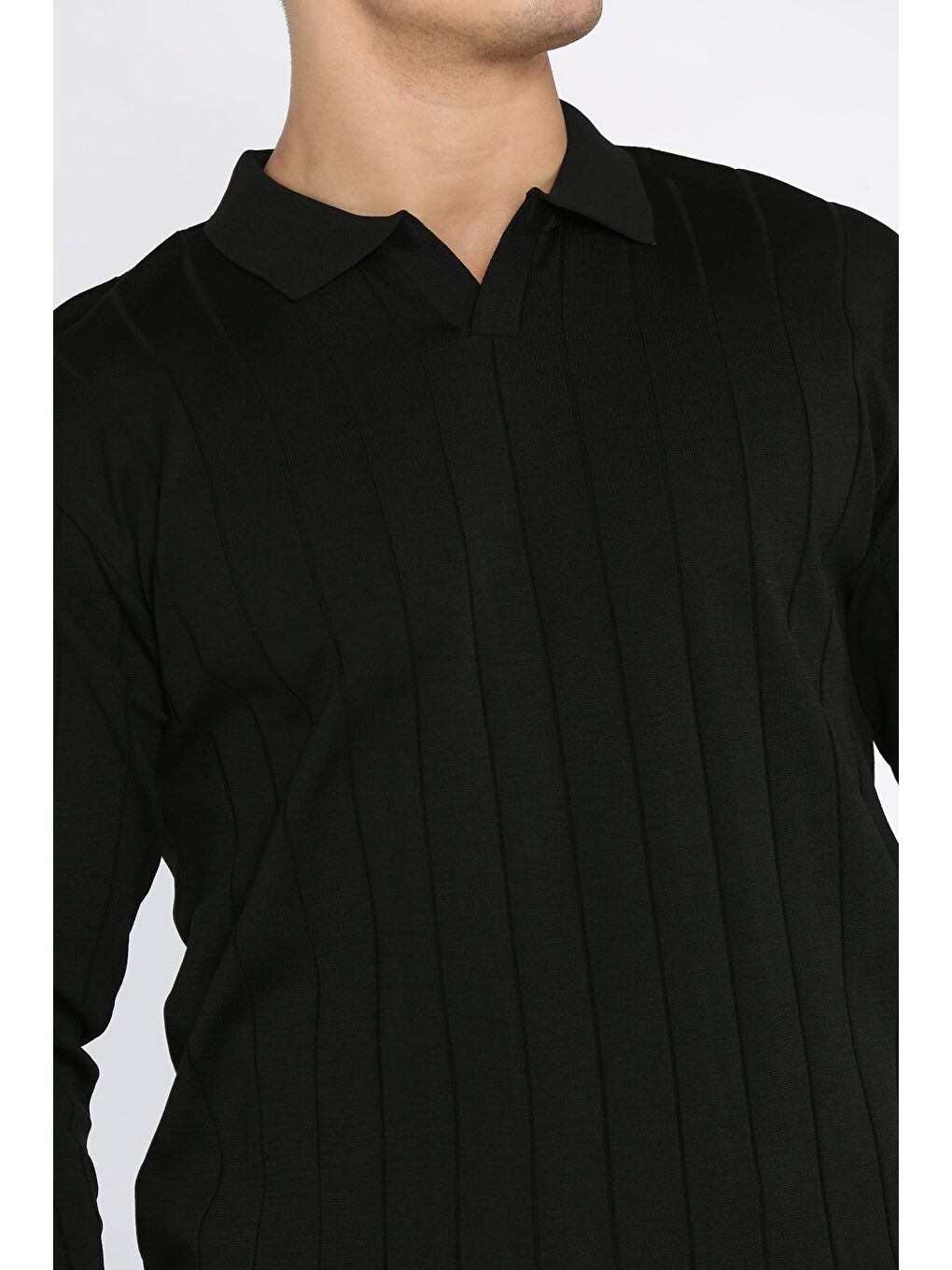 Siyah Polo Yaka Çizgi Desenli Erkek Triko Kazak-3