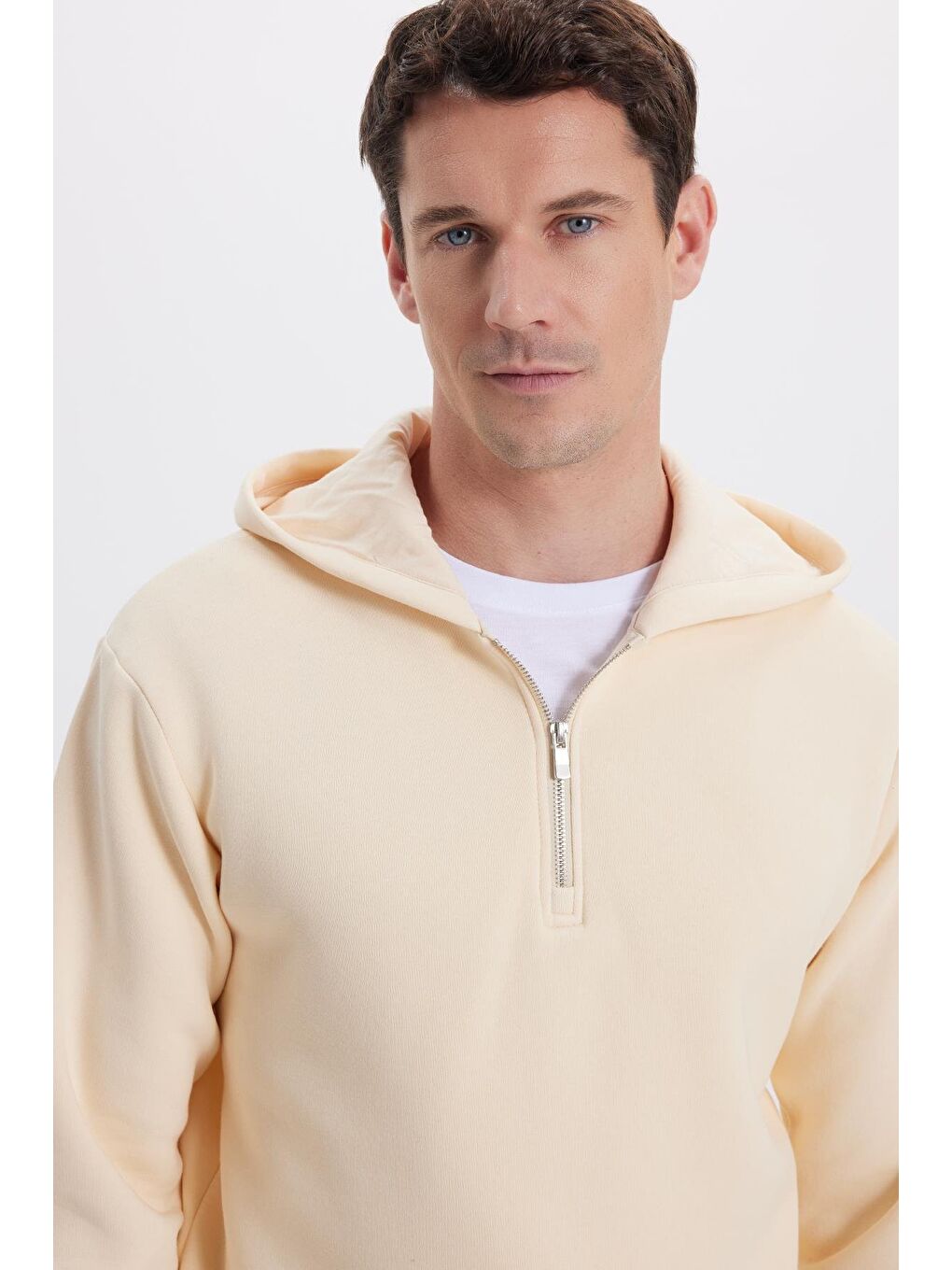 Bej Unisex Relax Fit Rahat Kesim Pamuklu İçi Polarlı Yarım Fermuarlı Taş Kapüşonlu Sweatshirt-1