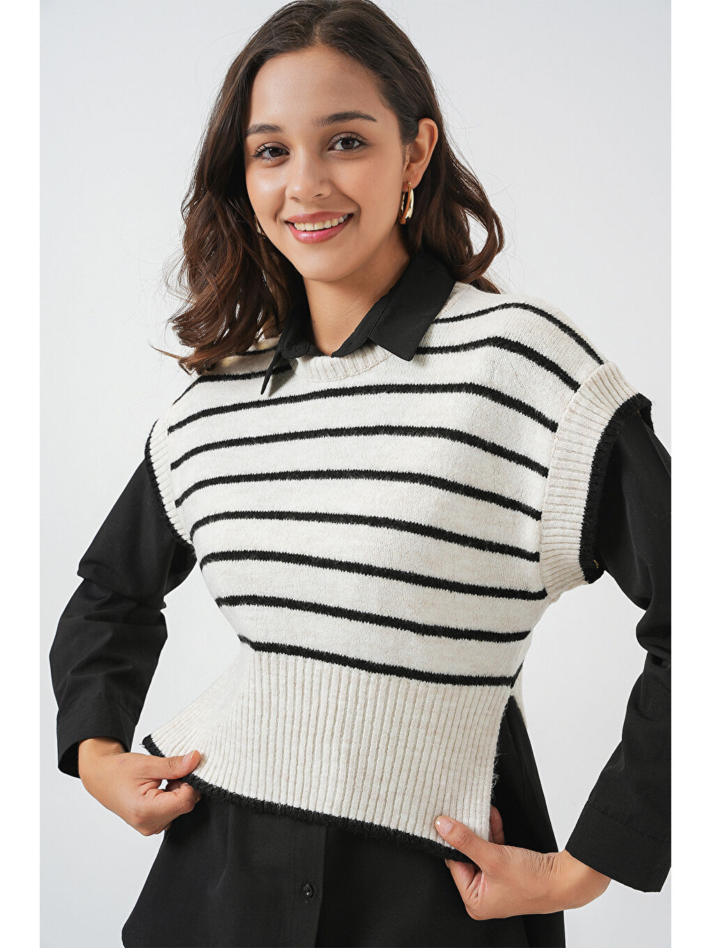 Kadın Çizgili Triko Süveter 15926 - Ekru-2