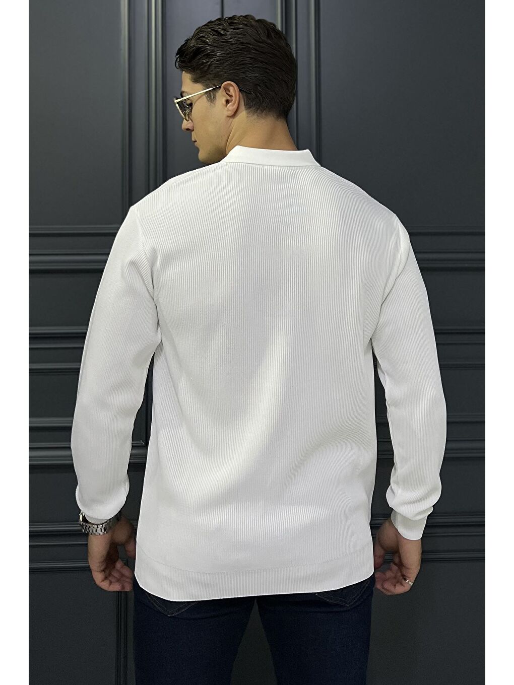 Beyaz Erkek Polo Yaka Çizgi Desenli Yarım Fermuarlı Triko Kazak-2